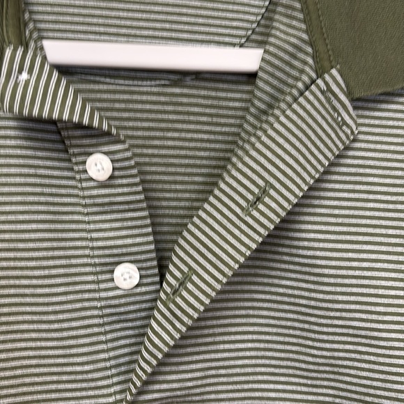 Daniel Cremieux Signature Collection 3 Button Golf Shirt Size Large - Picture 3 of 11